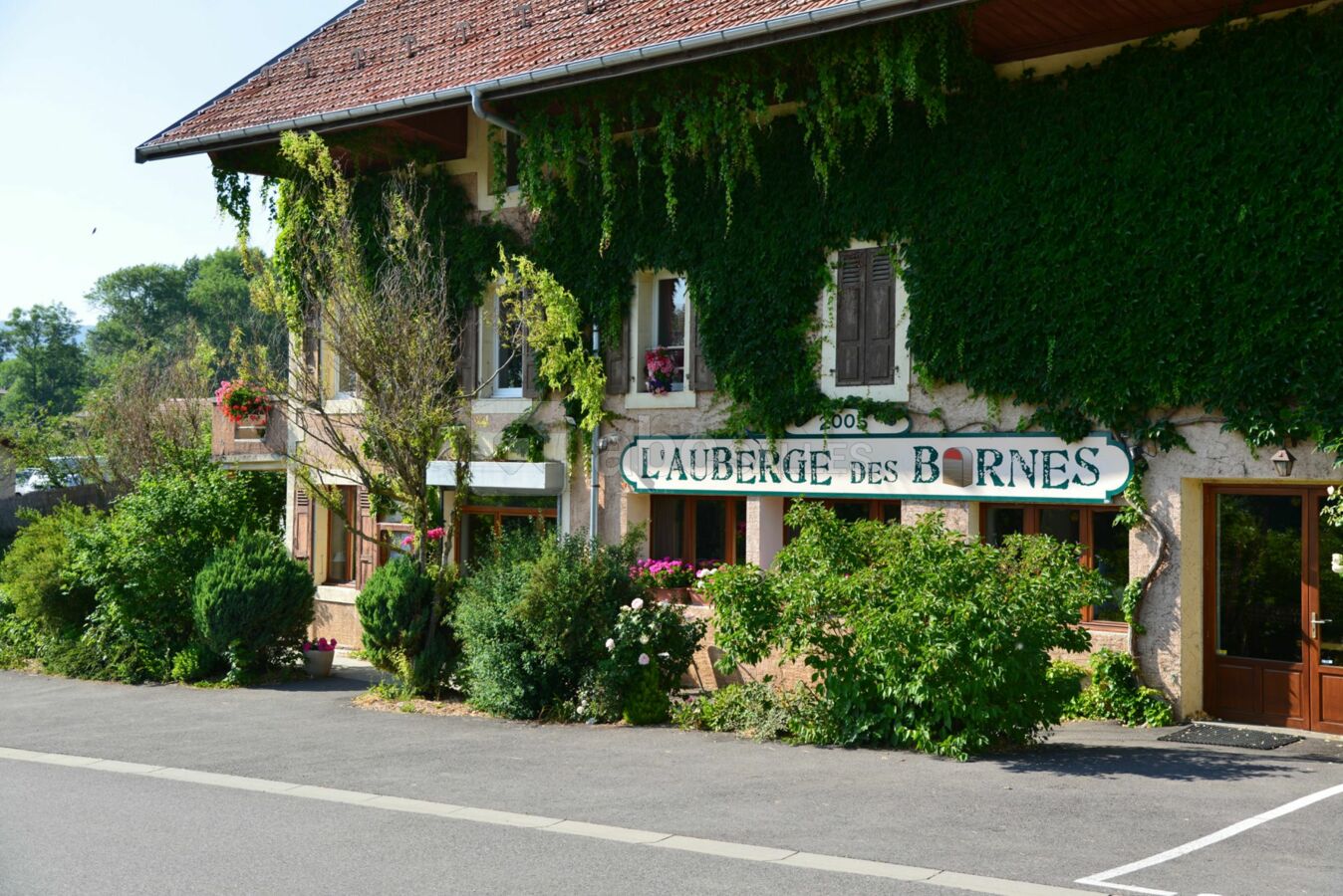 Auberge--des-Bornes