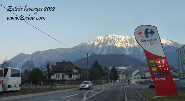 Entree-de-faverges-2012-meriterait-un-amenagment-de-ce-