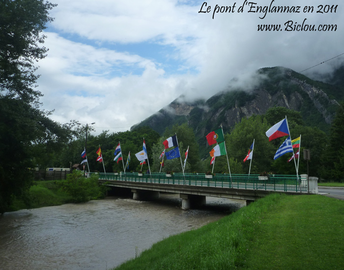 faverges-pont-englannaz-crue-glere-2011