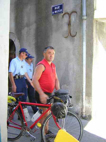 Claude-Maso-Castellane-gendarmes