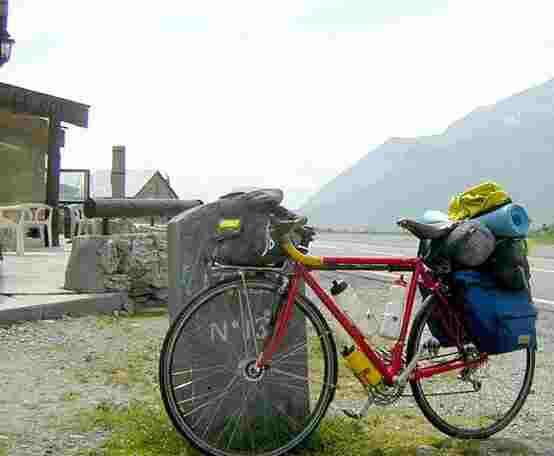 bicyclette de randonnee, dite randonneuse