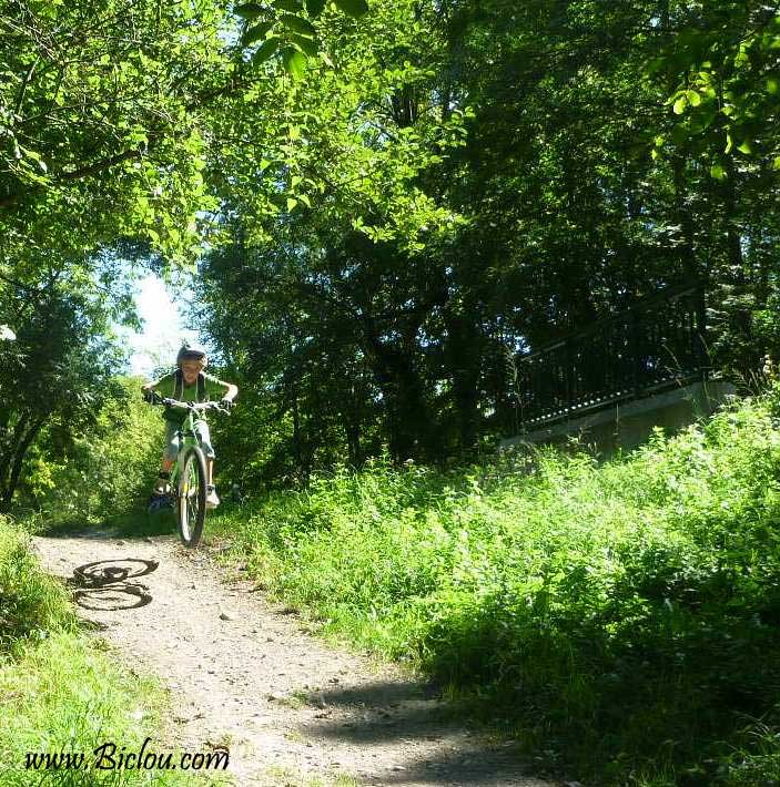 Petit saut au pont de Mercier