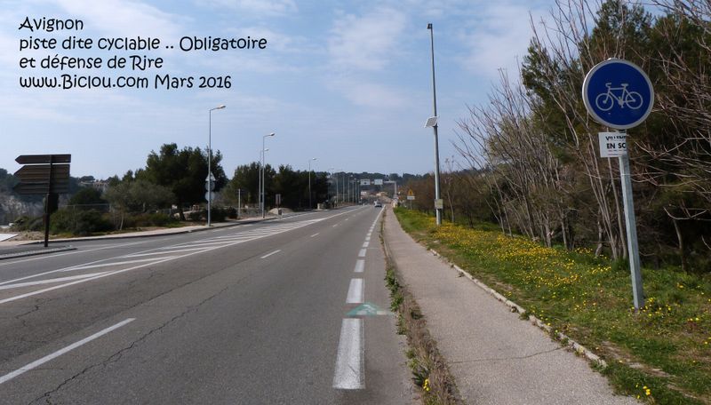 Bandelette cyclable avignon pont du royaume 