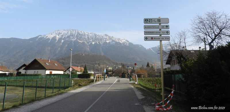 Balisage V 62 à Faverges ..