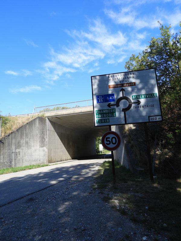 Fin de la voie verte au pont de Grésy ; où on va croiser et traverser le Grand'route D 1006