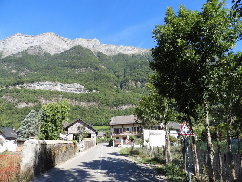 Freterive ; Fin véloroute V 62, en 2020, suivre alors la route dite des vins