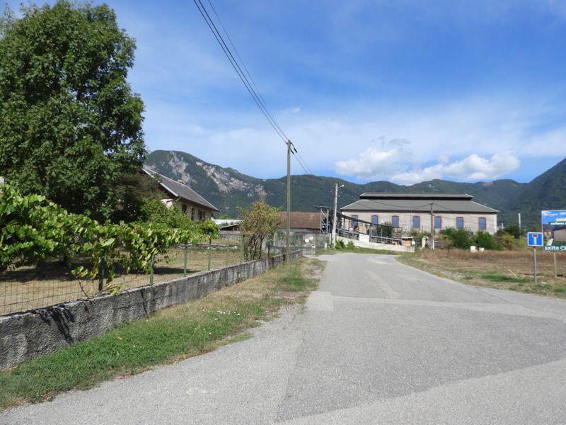Remontée vers la gare de st Pierre d'Albigny