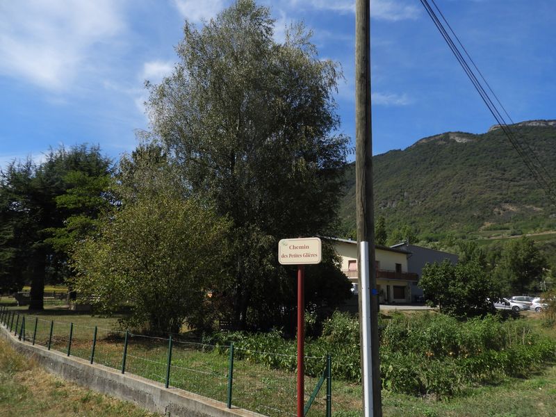 Arrivée à Montmélian, chemin des petites glières