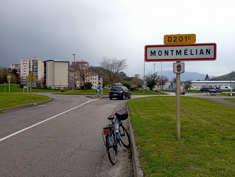 Véloroute dite V-62 (Via-Pre-Alpina) : MontMélian