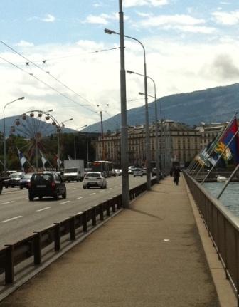 pont du mont blanc à genève en 2011