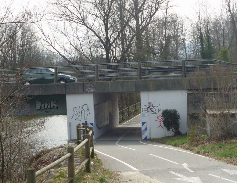 Voie cyclable du Bourget du lac à Aix les bains 2010