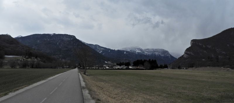 Retour en Favergie, sans soucis, grâce à la voie dite verte