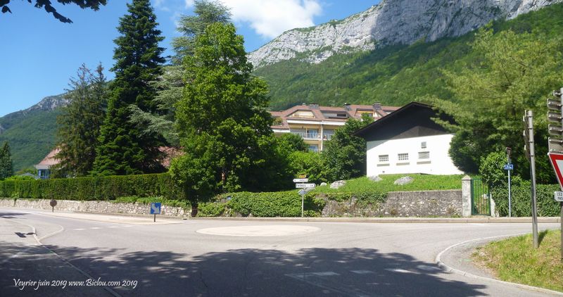 Véloroute du lac d'Annecy : Giratoire de Veyrier