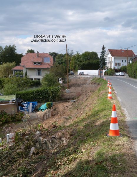 Mur de souténement prévu pour la voie verte le long de la D 909 A Chavoire Veyrier 