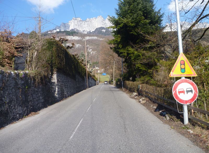 La fameuse côte de Talloires dite du Thoron en vue des dents de lanfon