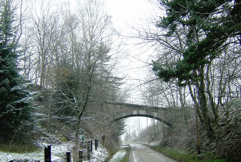 Le Gr65 vers le Tracol en mai 2004