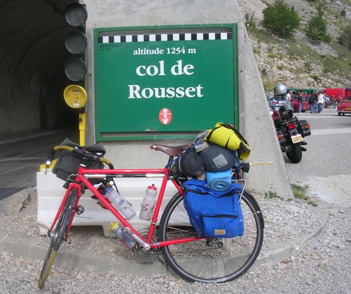 Fanny au col et Tunnel du Rousset en 2005