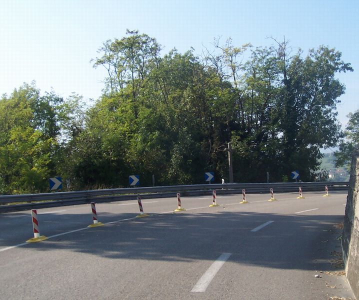 Sur la ViaRhôna : Sortie de Virignin en 2009 par la D 504