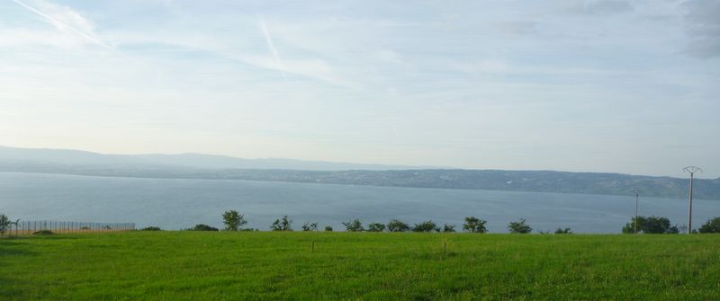 Le lac léman vu de Publier