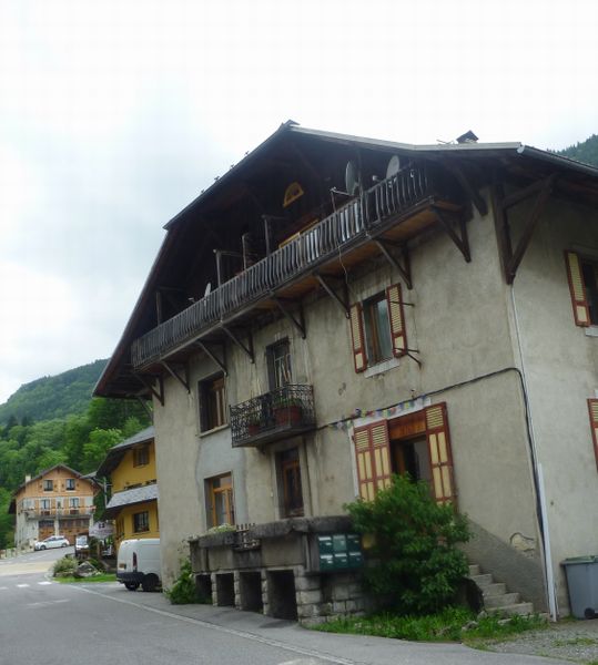 Maison ancienne du reposoir