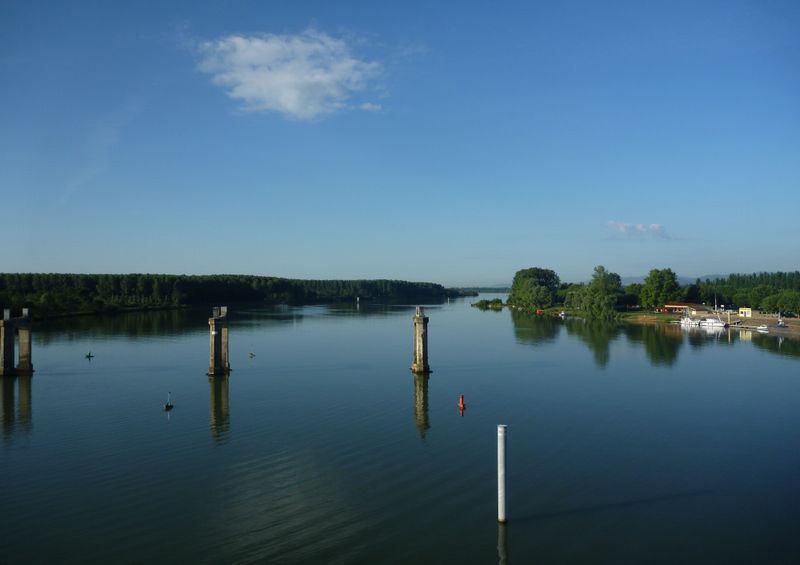 La Saône au sud de Mâcon