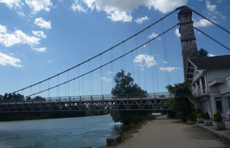 Le pont de Groslée