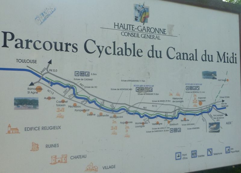 Le parcours cyclable le long du canal du midi 50 km avant Toulouse