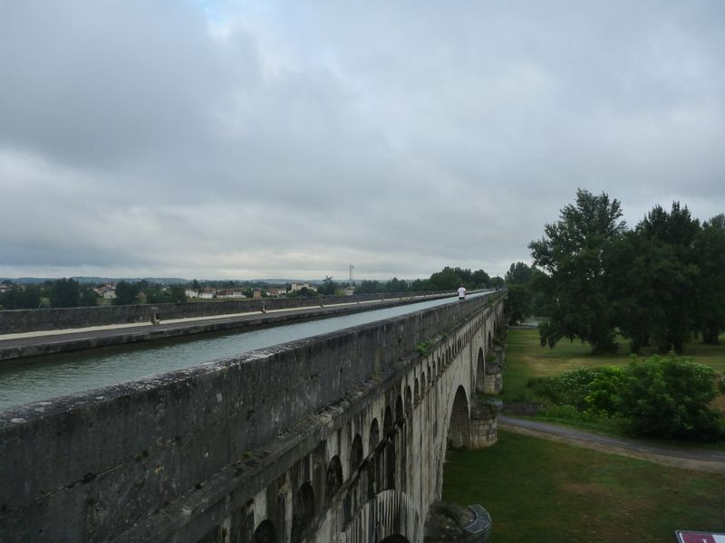 Pont canal de .. sur le canal du midi
