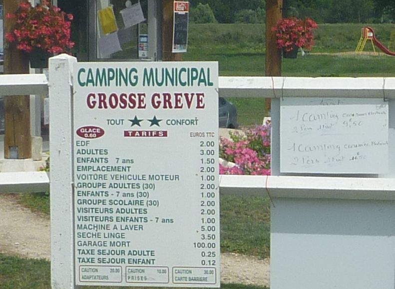 Les campings municipaux sont tout de même bien moins cher qu'en Savoie