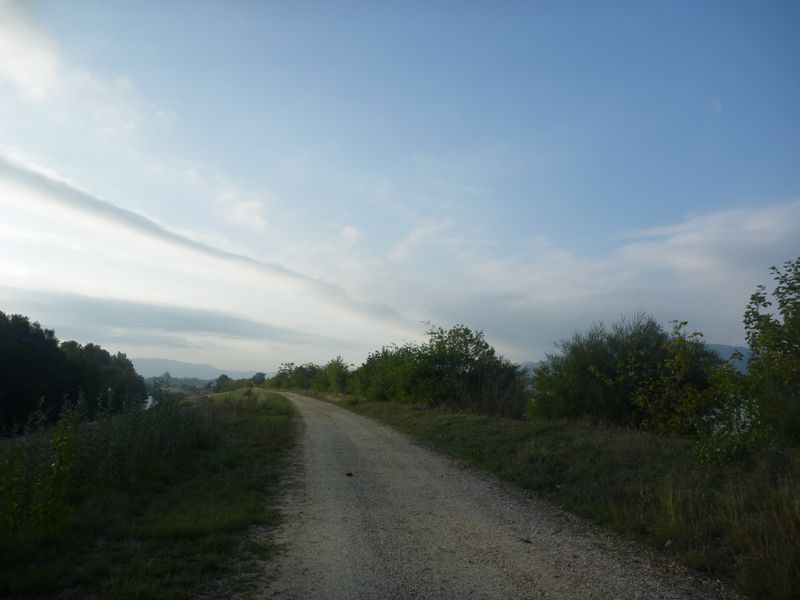 Le long du rhône entre le pouzin et Montélimar, ca passe à vélo ..