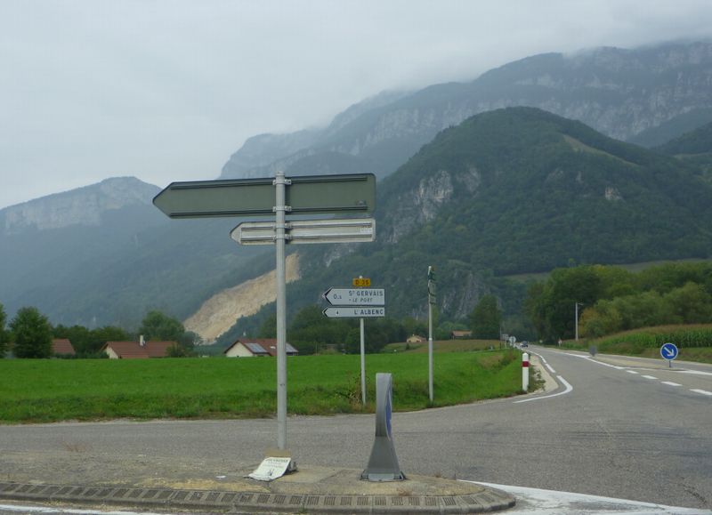 Toujours pas de balisage de la voie verte ST Gervais Grenoble