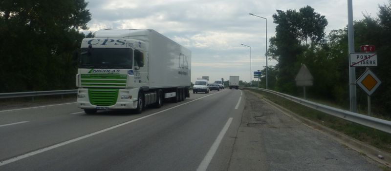 Pont de l'isere en 2010 : Heureux nationale sept ? ... que neni ..