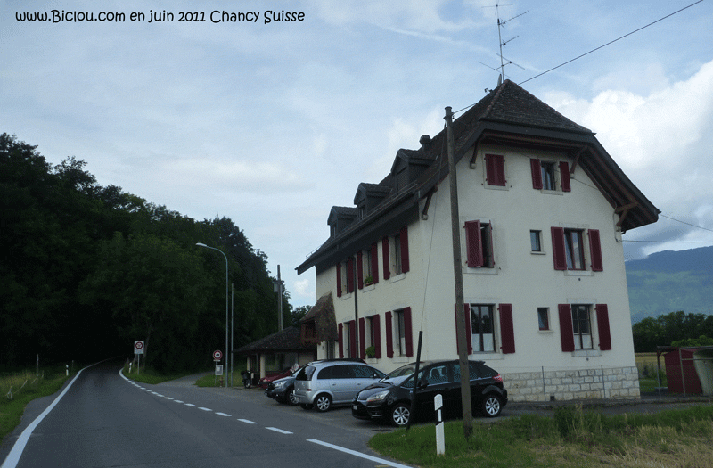 La douane à Chancy en juin 2011