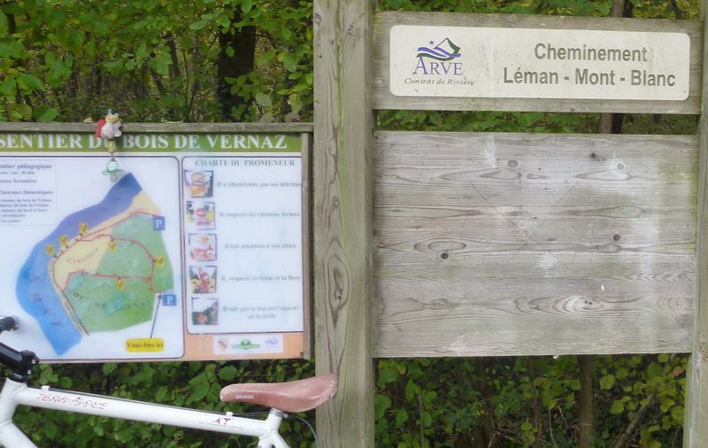 Cheminement léman mont blanc au fil de l'eau de l'Arve en 2011 à Gaillard