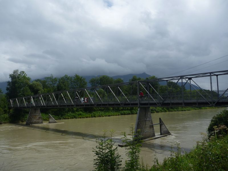Passerelle sur le Rhne au Bouveret Suisse, juste avant le lac Lman