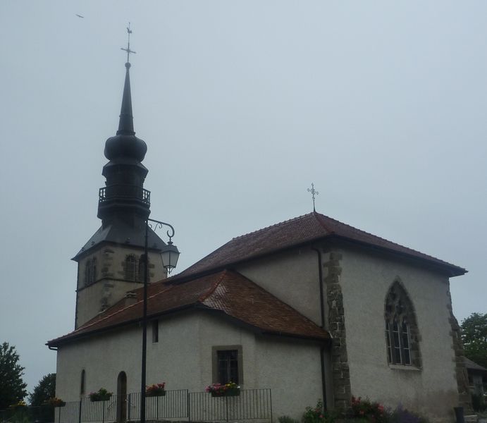 Clocher à Bulbe du Village de Ballaison en Chablais savoyard en 2011