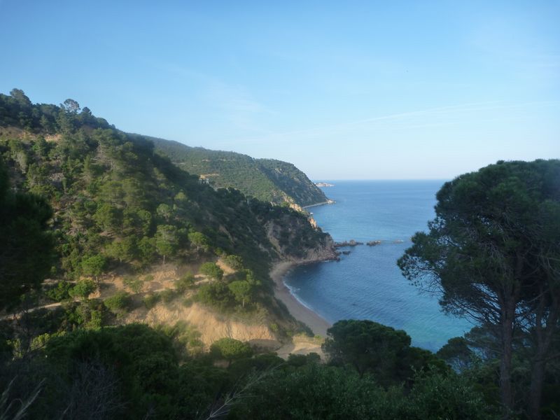 Découpage de criques en costa Brava en mai 2011
