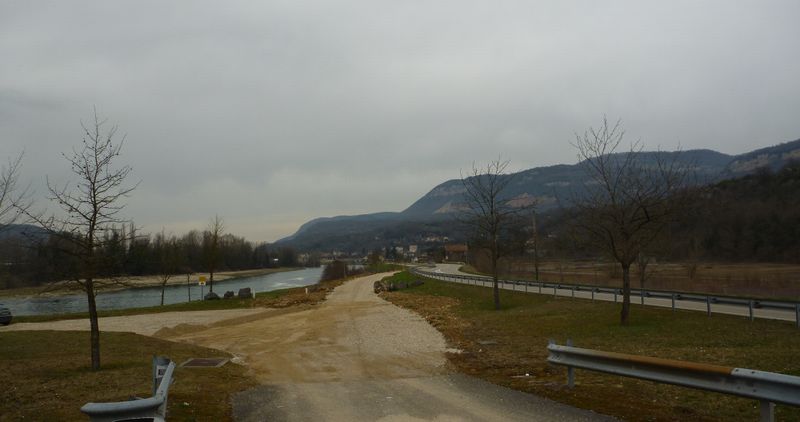 Au Barrage de Saut Brenaz, la via Rhona se prépare en 2011