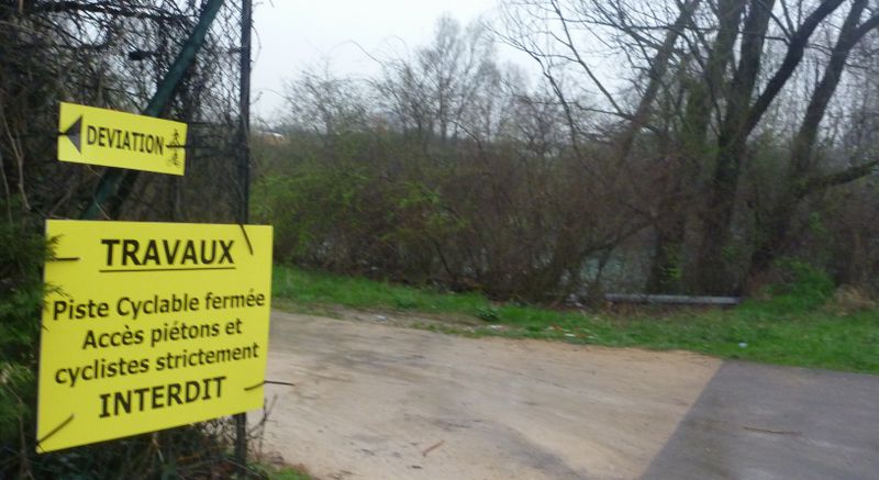 Piste cyclable voie verte via Rhona fermée à la Feyssine en 2011