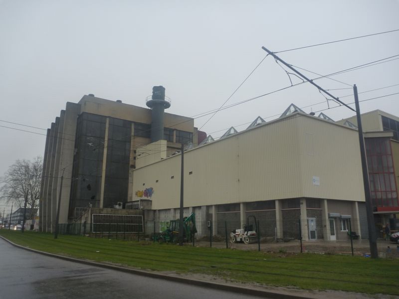 En pleine ville de villeurbanne cette ancienne usien d'incinération en 2011 ?