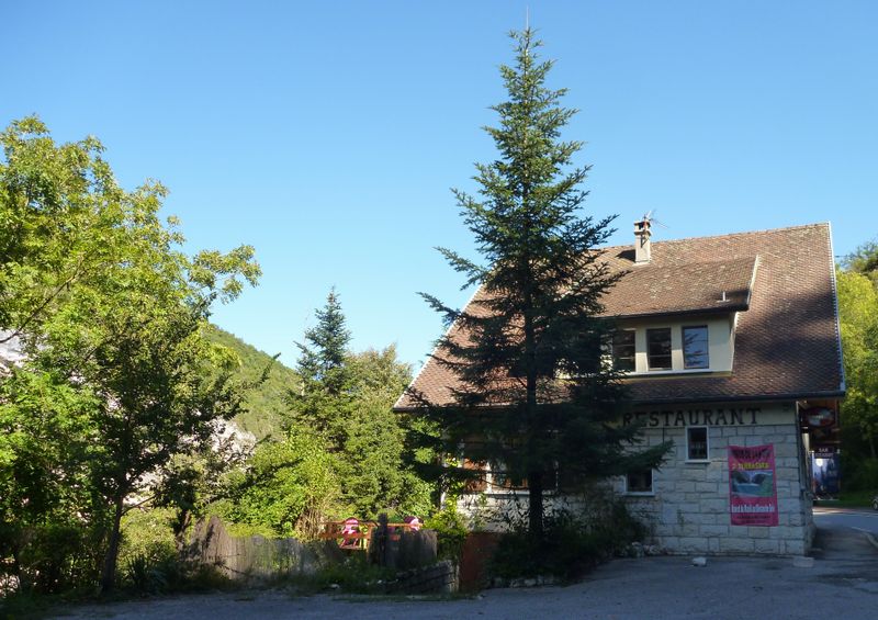 Ré-ouvertre restaurant de la balme sur le rhone en 2011