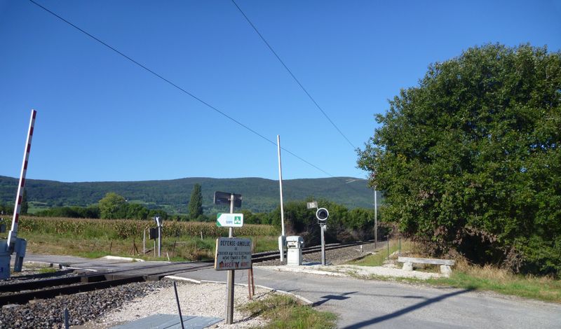Nouveau balisage Viarhôna à Valleiry en 2011