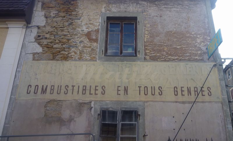 Combustibles en tous genres dans le val de Travers