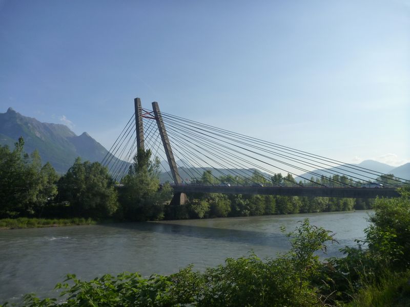 Le pont de Gilly sur l'Isère en 2012