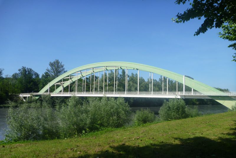 Pont sur l'isere à Gervais en 2012, fin VV4 Grenoble Gervais