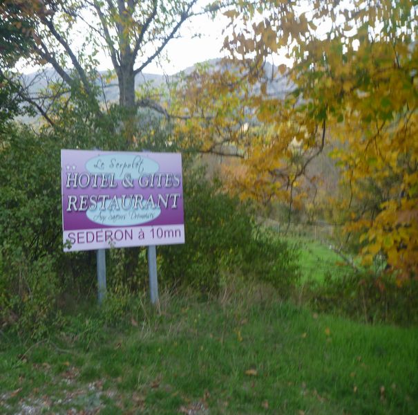 Hôtels à Séderon