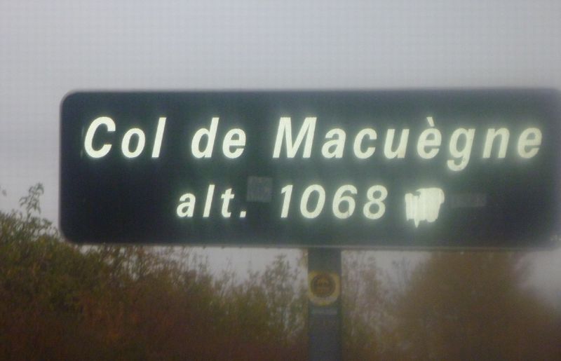 Col de Macuègne dans le brouillard en octobre 2012