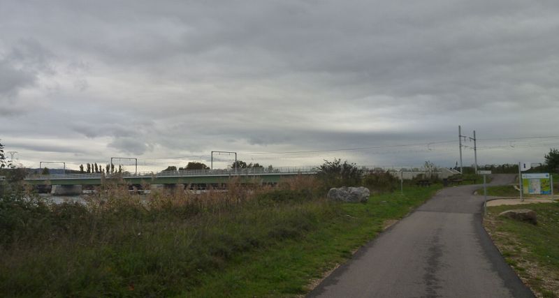 La via rhôna à la jonction Rhône Isère en 2012