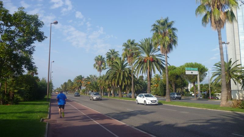 La piste cyclable de la promenade des anglaises de Nice