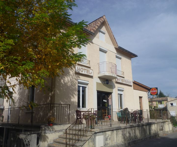 Hôtel Les lavandes avant Digne, repérage"